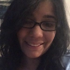 Meet your Posher, Eva